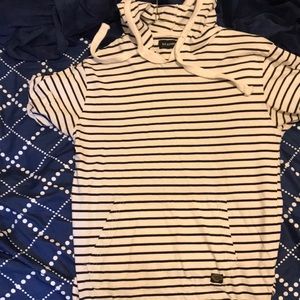 Striped short sleeve hoodie
